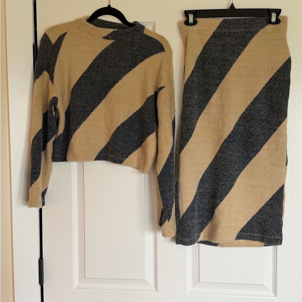 Anthropologie Maeve Buttery Soft Sweater & Skirt Set